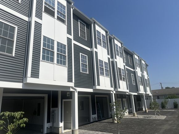 8 Revere Street Unit 3