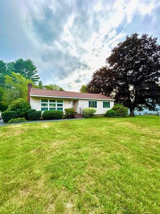 28 Garrison Rd
