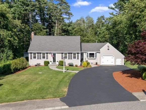 14 Parsons Walk Marshfield, MA House Active - Photo 1 of 42. Opens carousel modal