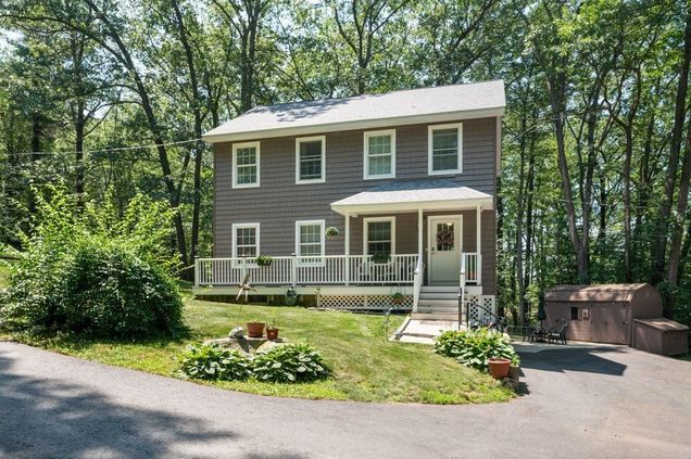 100 Congress St Amesbury, MA House Active - Photo 1 of 38. Opens carousel modal