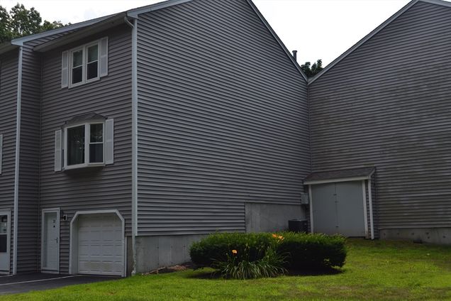 95 Tennis Plaza Rd Unit 24 Dracut, MA Condo Active - Photo 1 of 24. Opens carousel modal