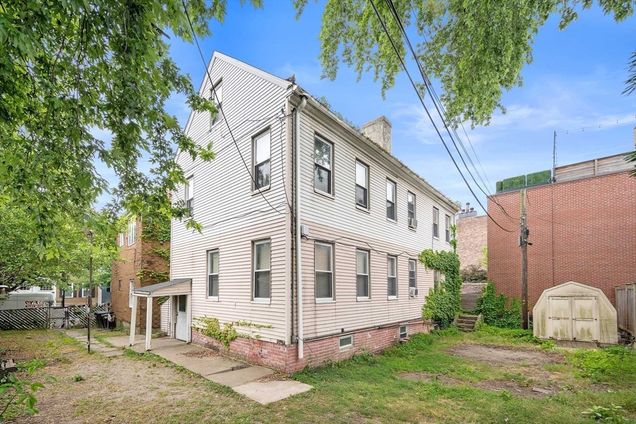 1 Washington Place Boston, MA House Active - Photo 1 of 18. Opens carousel modal