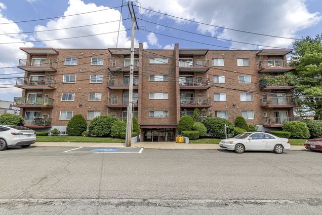 10 Foster St Unit 405