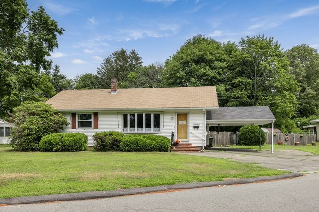 62 Lansing Ave