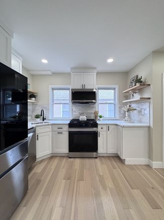 78 Orchard St Unit 2
