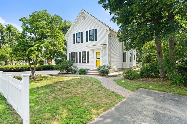 23 Salem Rd