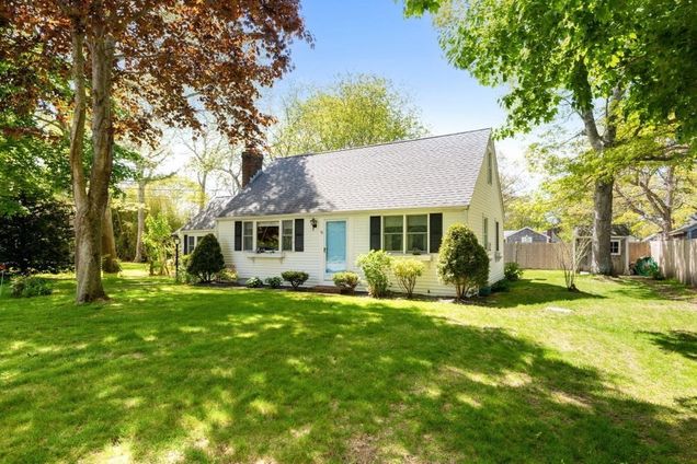 19 Anthony Yarmouth, MA House Active - Photo 1 of 21. Opens carousel modal