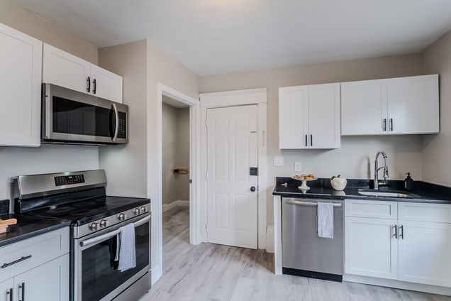 392 394 Carew St Springfield, MA Multifamily Active - Photo 1 of 25. Opens carousel modal