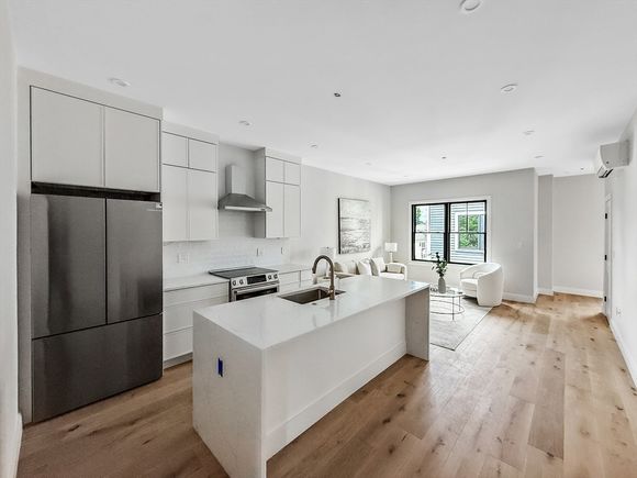 1 Marion Street Unit PH3