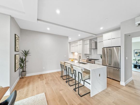 1 Marion Street Unit 4