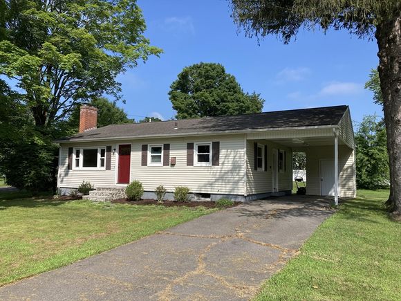 17 John St Easthampton, MA House Active - Photo 1 of 15. Opens carousel modal