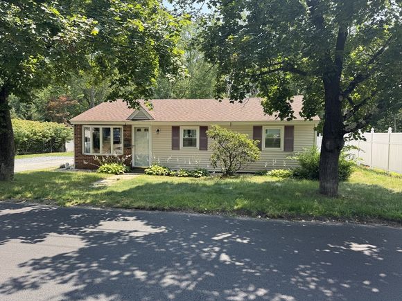 19 Candice St
