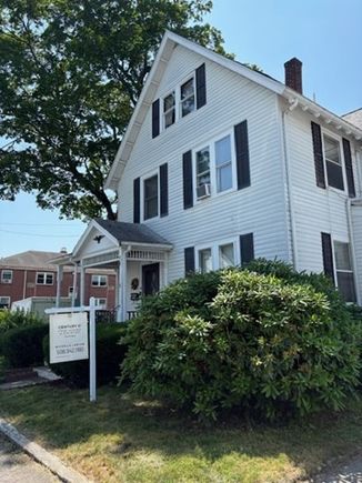 18 Milton St