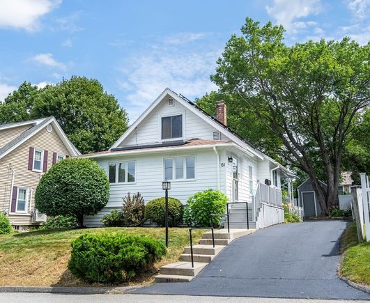 61 Acushnet Ave Worcester, MA House Active - Photo 1 of 40. Opens carousel modal