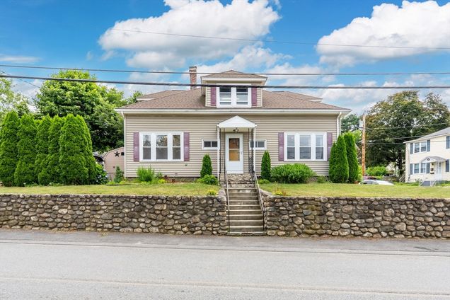 6 Wall St Fitchburg, MA House Active - Photo 1 of 42. Opens carousel modal