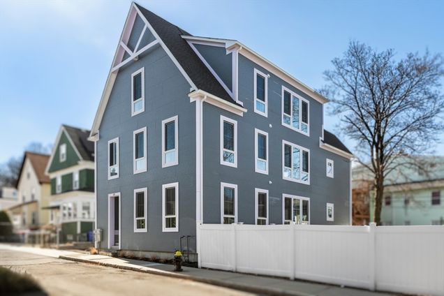 40 Elmont St Unit 02