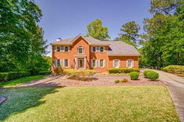 3068 Oak Chase Drive NE Roswell, GA House Sold - Photo 1 of 1. Opens carousel modal