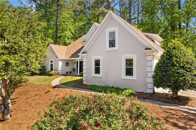 746 Robinson Farms Drive Marietta, GA House Sold - Photo 1 of 1. Opens carousel modal