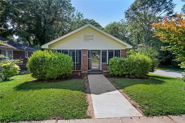 2791 Pearl Street East Point, GA House Active - Photo 1 of 25. Opens carousel modal