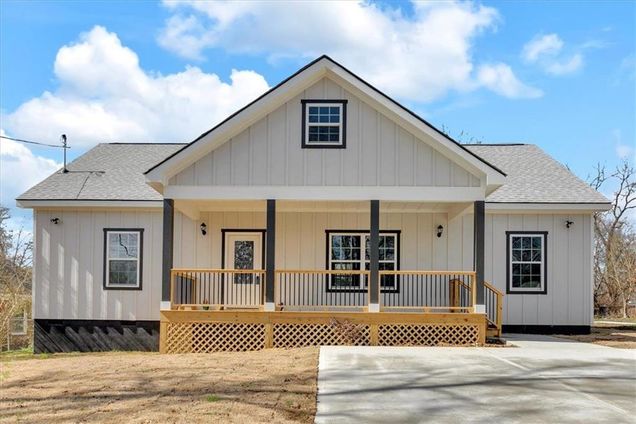210 S Elm Street SW Rome, GA House Sold - Photo 1 of 1. Opens carousel modal