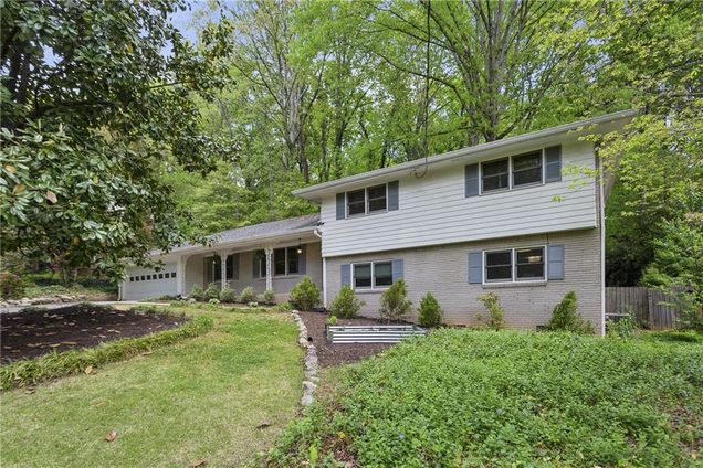 205 Glencourtney Drive