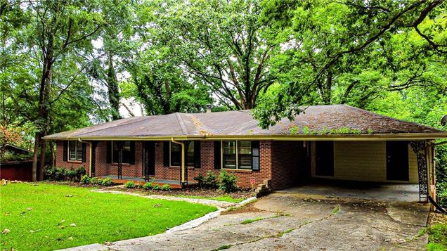 6470 Sherwood Trail