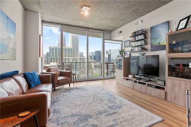 860 Peachtree Street NE Unit 904