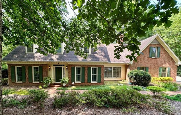 335 Cameron Ridge Drive