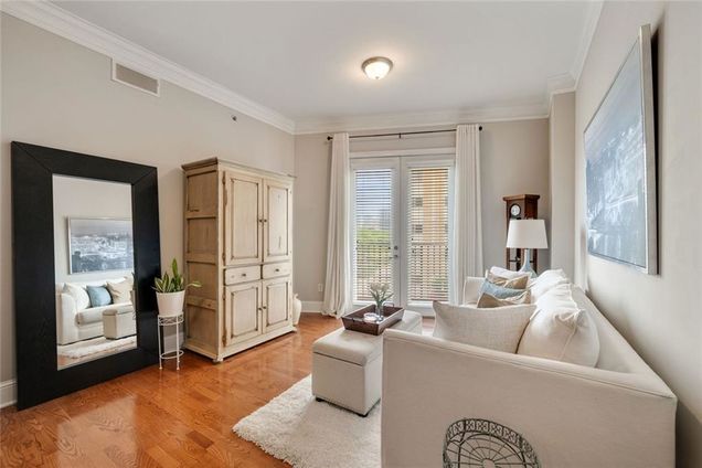 2277 Peachtree Road NE Unit 611