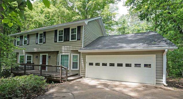295 Lakemont Drive