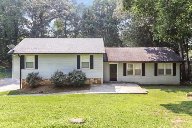 5243 Valleyview Drive