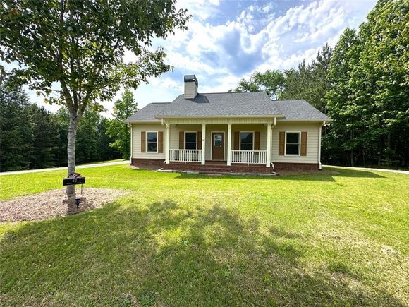 42 Powell Road NW