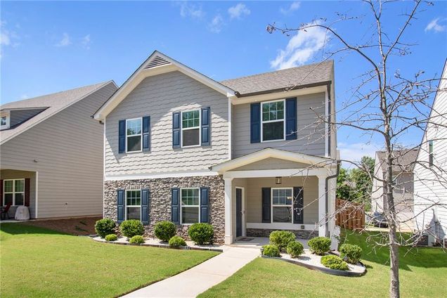43 Ulsh Park Drive Newnan, GA House Active - Photo 1 of 26. Opens carousel modal