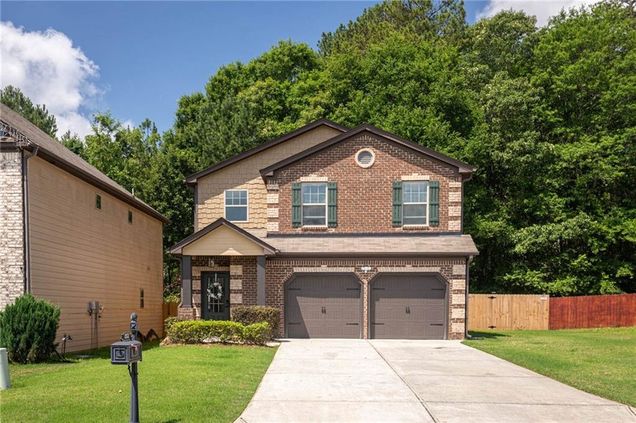 2521 Livingston Court