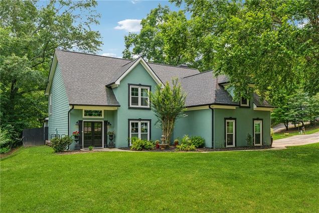 1206 Red Fox Circle