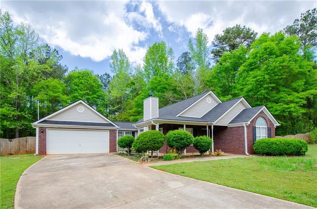 238 Knob Hill Drive Locust Grove, GA House Active - Photo 1 of 39. Opens carousel modal
