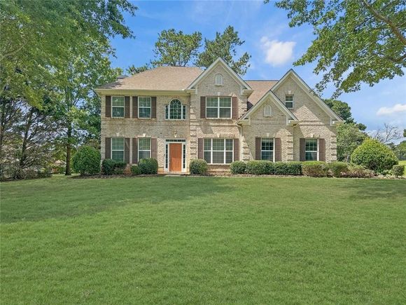 1525 Lake Dow Road
