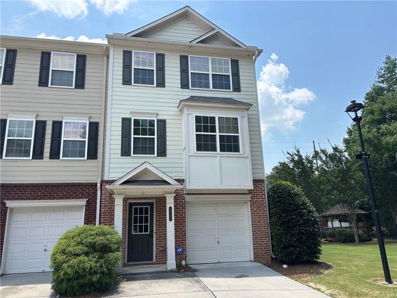 6798 Blackstone Place Unit 12
