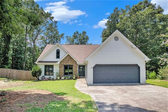 2085 Castle Royale Drive Lawrenceville, GA House Active - Photo 1 of 29. Opens carousel modal