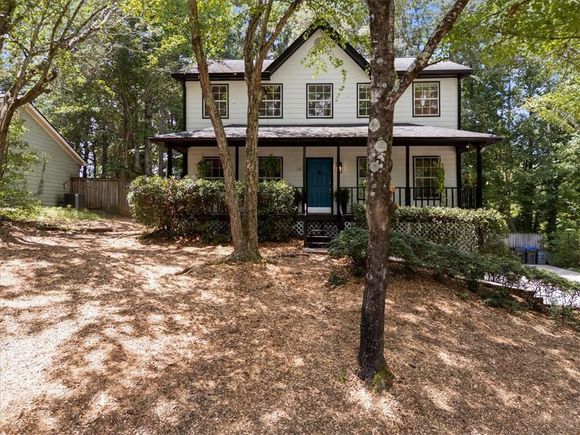 385 Roswell Farms Road