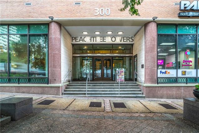 300 Peachtree Street NE Unit 5A