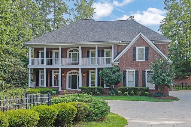 8935 Muirfield Court