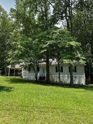 5008 Bird Road