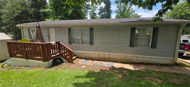 203 Fleetwood Drive