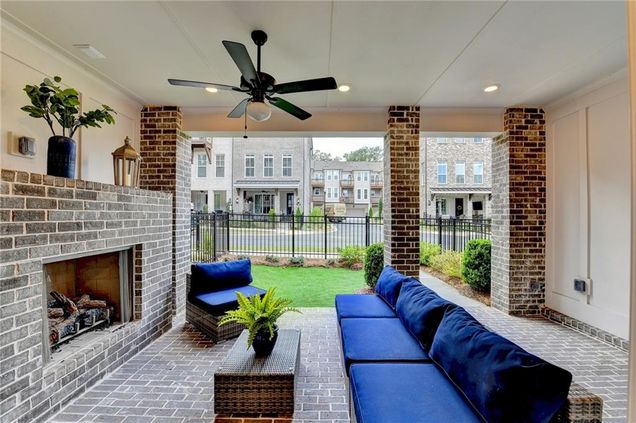 502 Clover Lane