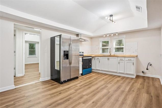 2155 S Deshon Road S Lithonia, GA House Contingent - Photo 1 of 25. Opens carousel modal