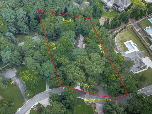2351 Honeysuckle Lane SE