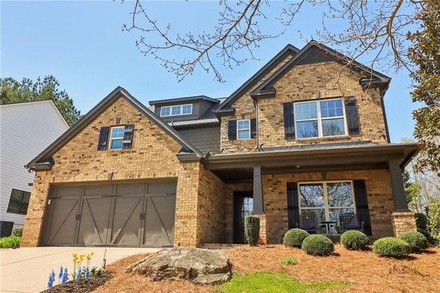 5345 Fairmont Glen