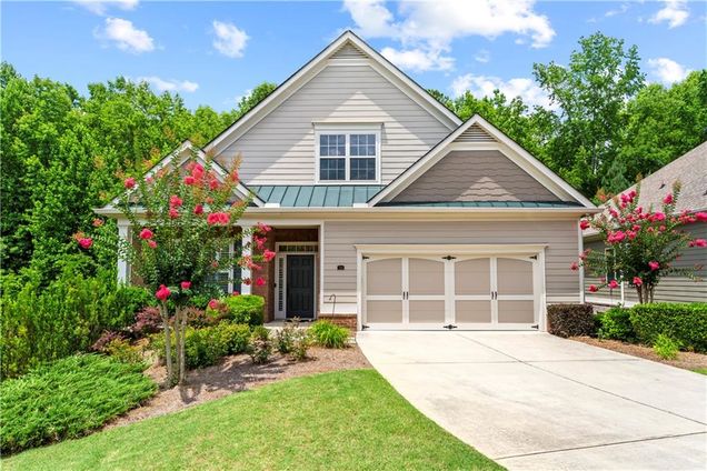 324 Shade Tree Circle