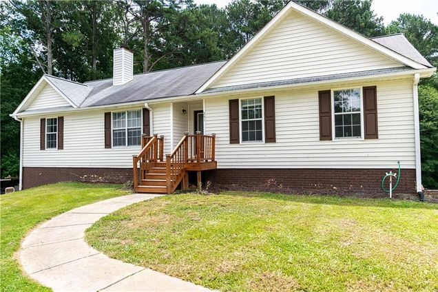 291 Fern Court Hampton, GA House Active - Photo 1 of 31. Opens carousel modal